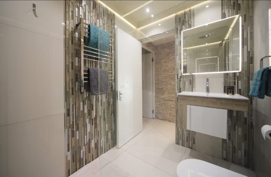 2 Bedroom Property for Sale in Royal Ascot Western Cape